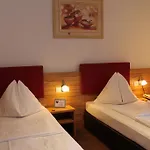 Restaurant Schwartz Hotel Neusiedl am Steinfelde