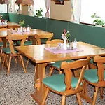 Restaurant Schwartz Neusiedl am Steinfelde
