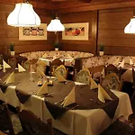 Hotel Restaurant Schwartz 3*