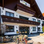 Restaurant Schwartz 3* Neusiedl am Steinfelde