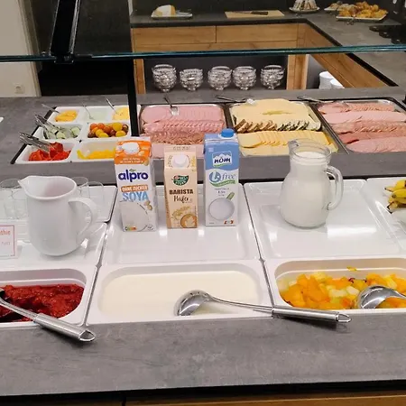 酒店 施瓦茨餐厅酒店 Neusiedl am Steinfelde