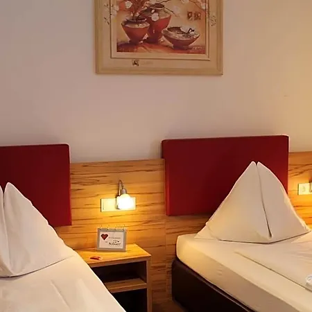 Hotel Restaurant Schwartz 3*