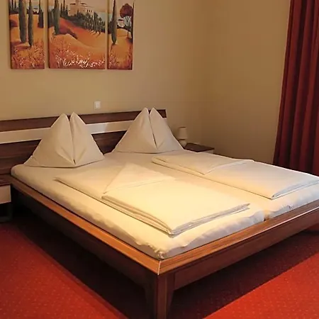 Restaurant Schwartz Hotel Neusiedl am Steinfelde