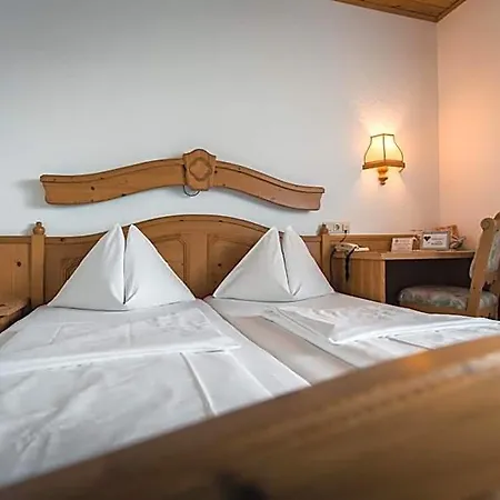 Hotel Restaurant Schwartz Neusiedl am Steinfelde