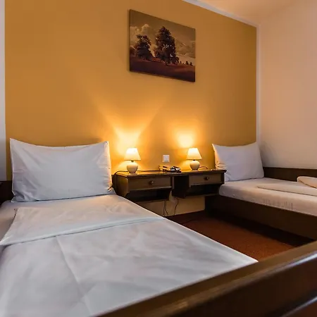 施瓦茨餐厅酒店