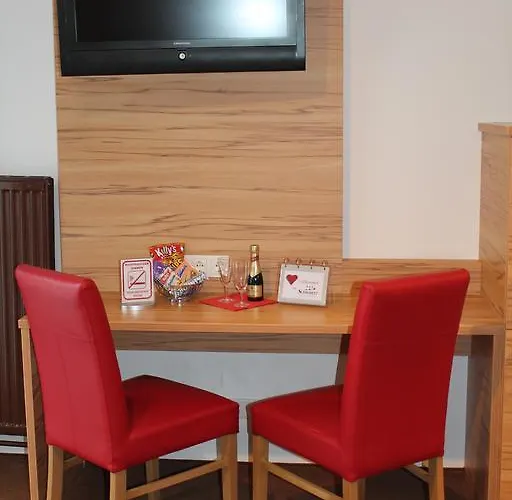 Hotel Restaurant Schwartz 3*